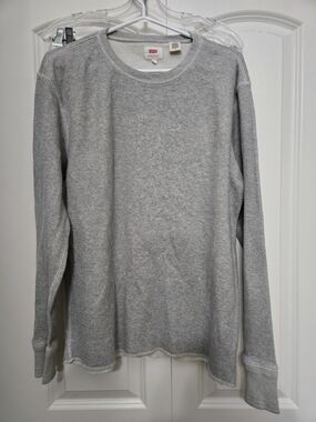 Levi's Gray Waffle-Knit Long Sleeve Crew Size Large